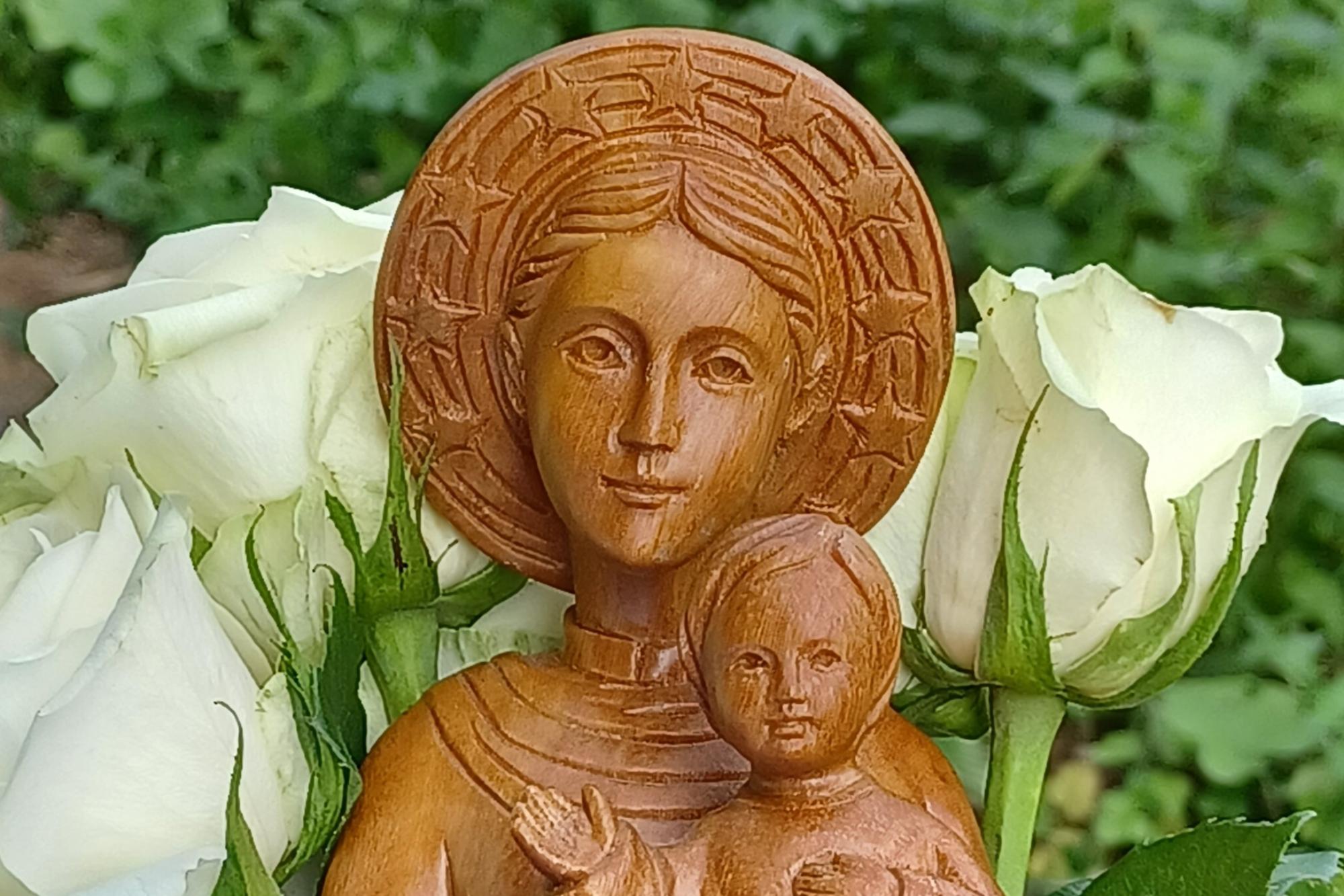 Maria-im-Fahrradkorb
