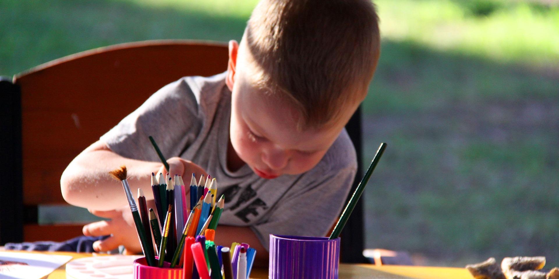 malen-kleben-schneiden