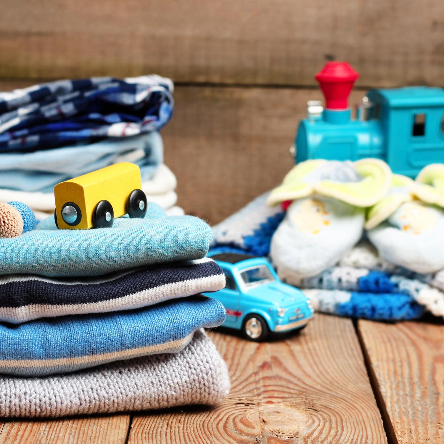 Kinderkleidung-istock